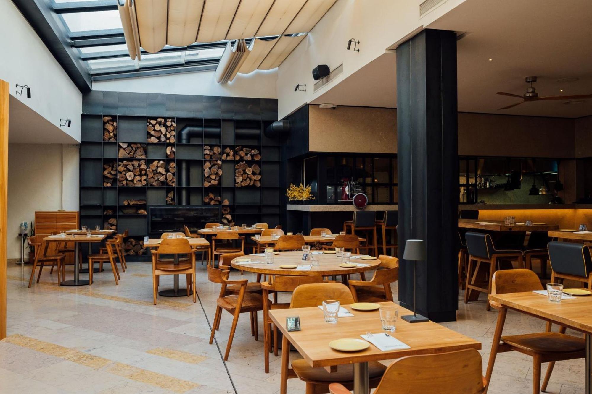 فندق 3Hb فارو المظهر الخارجي الصورة Interior of the restaurant